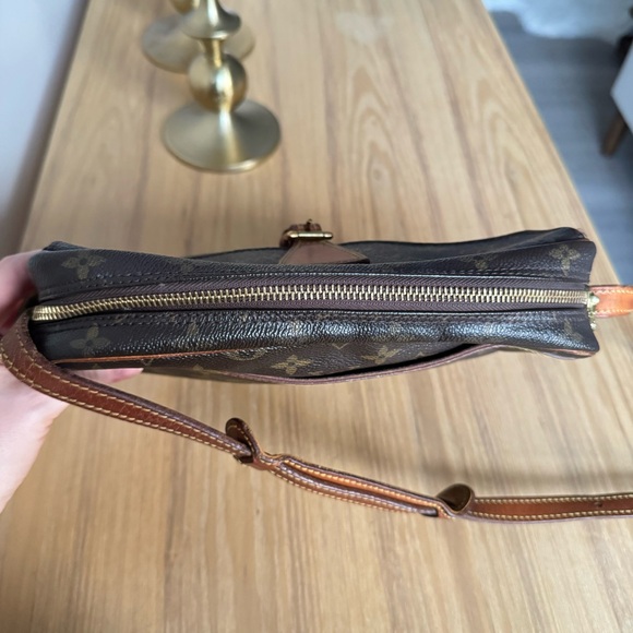 ✅AUTHENTIC✅LOUIS VUITTON JEUNEFILLE LE MM - Picture 8 of 14